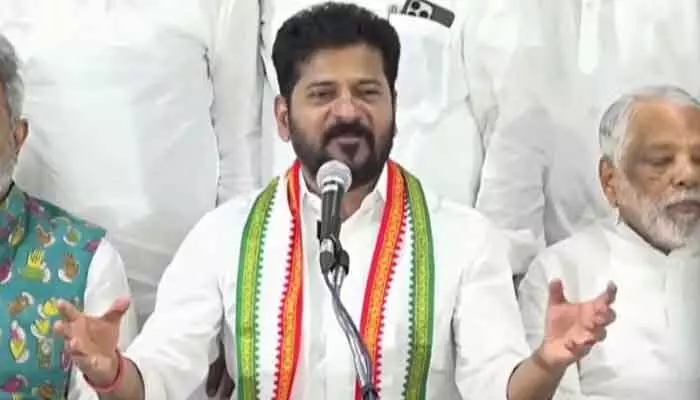 కులగణనపై కేంద్ర నిర్ణయం రాహుల్ విజయం.. సీఎం రేవంత్ కీలక వ్యాఖ్యలు కులగణనపై కేంద్ర నిర్ణయం రాహుల్ విజయం.. సీఎం రేవంత్ కీలక వ్యాఖ్యలు