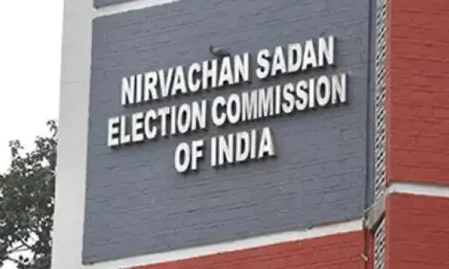 EC: ఓటర్ల జాబితాతో బర్త్, డెత్ రికార్డుల లింక్