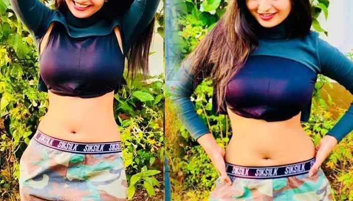 అడవుల్లో ఆ పని చేస్తున్న పవన్ కళ్యాణ్ బ్యూటీ.. ఫ్రంట్ ఓకే కానీ బ్యాక్ సరిగ్గా చూపించలేవు అని కామెంట్స్ అడవుల్లో ఆ పని చేస్తున్న పవన్ కళ్యాణ్ బ్యూటీ.. ఫ్రంట్ ఓకే కానీ బ్యాక్ సరిగ్గా చూపించలేవు అని కామెంట్స్