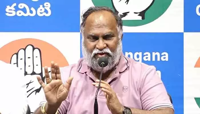 ఏపీలో కులరాజకీయాలు చేసేవారికే పట్టం కడుతున్నారు.. జగ్గారెడ్డి కీలక వ్యాఖ్యలు ఏపీలో కులరాజకీయాలు చేసేవారికే పట్టం కడుతున్నారు.. జగ్గారెడ్డి కీలక వ్యాఖ్యలు