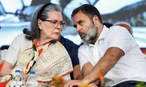 National Herald Case: నేషనల్ హెరాల్డ్ కేసులో కీలక పరిణామం.. సోనియా, రాహుల్  గాధీకి షాక్