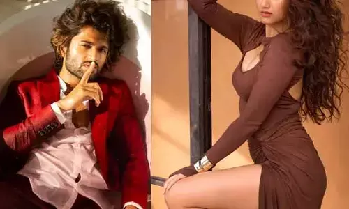 Vijay Deverakonda: మా జర్నీ మొదలైపోయిందంటూ ఆమెతో ఉన్న ఫొటో షేర్ చేసిన విజయ్.. నెటిజన్లు రియాక్షన్ ఏంటంటే?