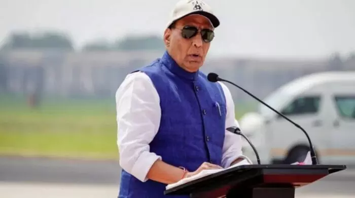Rajnath Singh: రష్యా పర్యటనకు రాజ్ నాథ్ సింగ్ దూరం Rajnath Singh: రష్యా పర్యటనకు రాజ్ నాథ్ సింగ్ దూరం