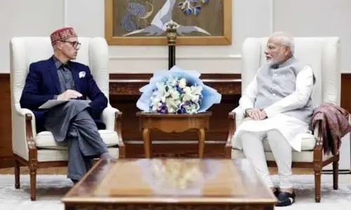 ప్రధాని మోడీతో జమ్మూకశ్మీర్ CM ఒమర్ అబ్దుల్లా భేటీ.. ఉగ్రదాడి తర్వాత తొలిసారి