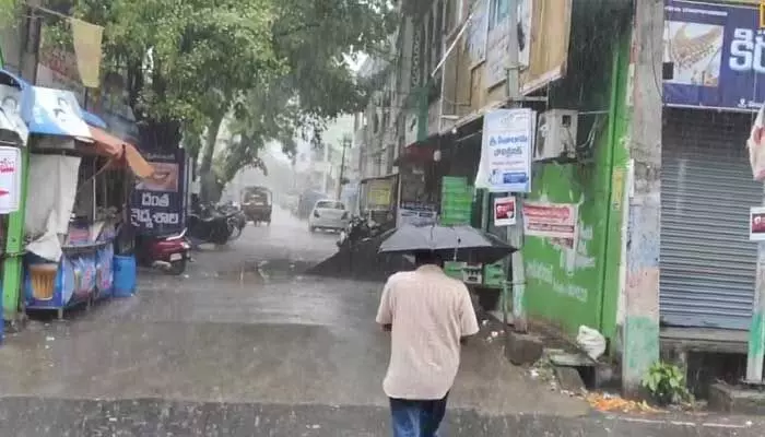 Big Rain Alert : తెలంగాణకు బిగ్ రెయిన్ అలర్ట్ Big Rain Alert : తెలంగాణకు బిగ్ రెయిన్ అలర్ట్
