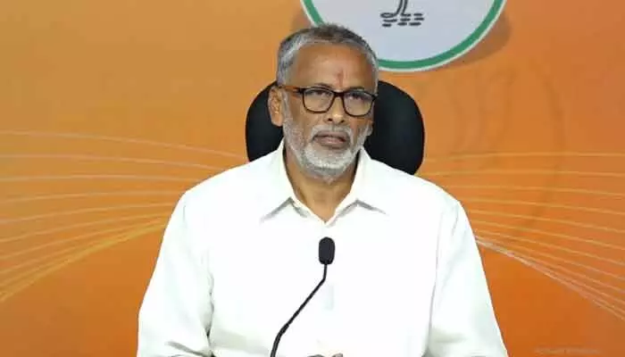 కాళేశ్వరం, ఫోన్ట్యాపింగ్ లో కాంగ్రెస్, బీఆర్ఎస్ కుమ్మక్కు : మాజీ ఎమ్మెల్యే ఎన్వీఎస్ఎస్ ప్రభాకర్ కాళేశ్వరం, ఫోన్ట్యాపింగ్ లో కాంగ్రెస్, బీఆర్ఎస్ కుమ్మక్కు : మాజీ ఎమ్మెల్యే ఎన్వీఎస్ఎస్ ప్రభాకర్