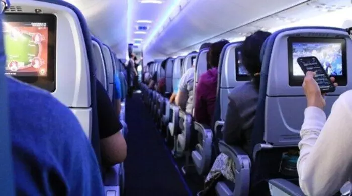 Air India flight: ఇజ్రాయెల్ లో మిస్సైల్ దాడి.. విమానం దారి మళ్లింపు Air India flight: ఇజ్రాయెల్ లో మిస్సైల్ దాడి.. విమానం దారి మళ్లింపు