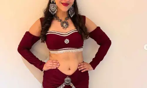 సినిమాల్లో పత్తా లేకుండా పోయిన హీరోయిన్.. కానీ సోషల్ మీడియాలో ఫుల్ యాక్టీవ్.. లేటెస్ట్ ఫొటోస్ వైరల్