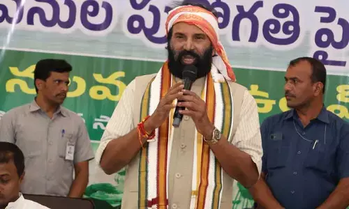 గత పదేళ్లలో కృష్ణా జలాల పంపకంలో తెలంగాణకు అన్యాయం : మంత్రి ఉత్తమ్