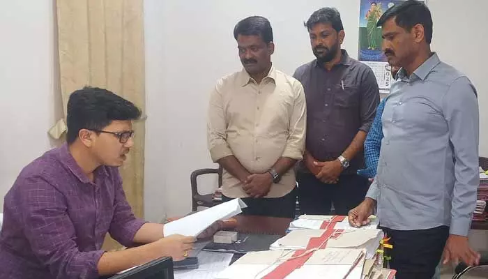 TGRSA: జీపీఓల రిక్రూట్మెంట్ పద్ధతిని మార్చండి TGRSA: జీపీఓల రిక్రూట్మెంట్ పద్ధతిని మార్చండి