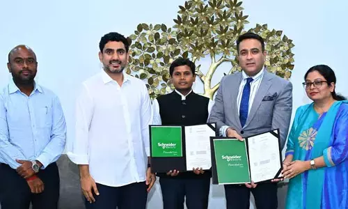 Nara Lokesh: మంగళగిరి లో ‘ష్నైడర్ ఎలక్ట్రిక్ సెంటర్ ఆఫ్ ఎక్సలెన్స్’