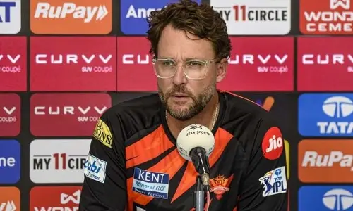 Sunrisers Hyderabad: సన్‌రైజర్స్ ఎలిమినేషన్‌కు కారణం అదే: హెడ్‌కోచ్ వెట్టోరీ