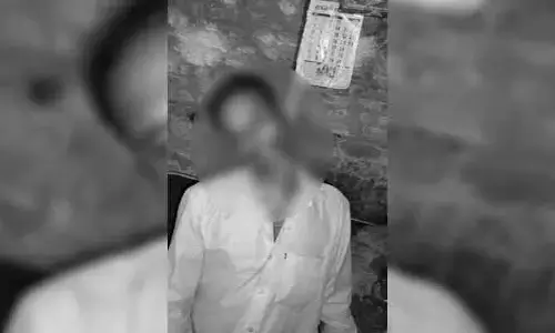 ఉరి వేసుకుని వ్యక్తి ఆత్మహత్య..