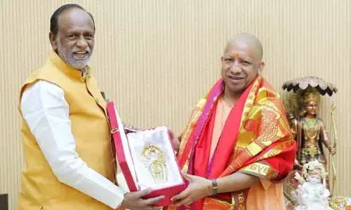 తెలుగు భక్తులకు అక్కడ ప్రత్యేక వసతులు కల్పించండి.. యుపీ సీఎంను కోరిన ఎంపీ లక్ష్మణ్​