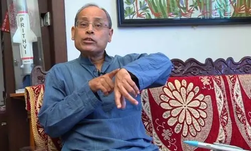 ఆనందంతో కళ్లలో నీళ్లు తిరిగాయి.. ఆకాష్ సిస్టం సృష్టికర్త భావోద్వేగం
