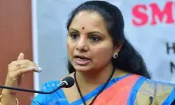 ఆడబిడ్డ సూసైడ్ చేసుకున్నా పట్టించుకోవటం లేదు: కవిత ఆడబిడ్డ సూసైడ్ చేసుకున్నా పట్టించుకోవటం లేదు: కవిత