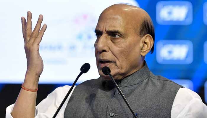 రాజ్‌నాథ్ సింగ్‌పై ప్రివిలేజ్ నోటీసు..లోక్‌సభ స్పీకర్‌కు కాంగ్రెస్ అందజేత