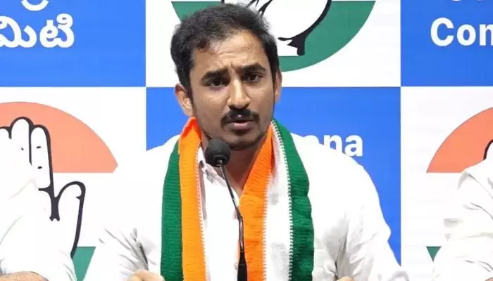 కొత్త పార్టీ పెట్టాలనే కవిత ఆలోచనను స్వాగతిస్తున్నాం: సామా రామ్మోహన్ రెడ్డి కొత్త పార్టీ పెట్టాలనే కవిత ఆలోచనను స్వాగతిస్తున్నాం: సామా రామ్మోహన్ రెడ్డి