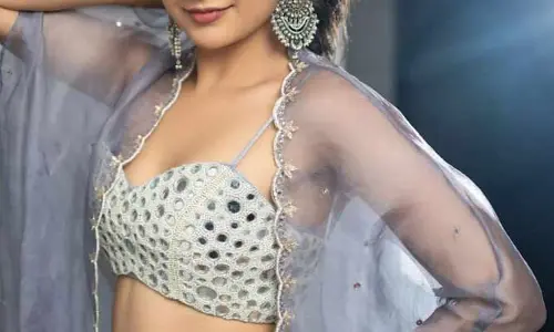 నేను దీనికి వేసవి అంతా అని క్యాప్షన్ ఇవ్వాలనుకున్నాను కానీ బెంగళూరులో వర్షం కురుస్తోంది.. ఆషిక రంగనాథ్ పోస్ట్ వైరల్