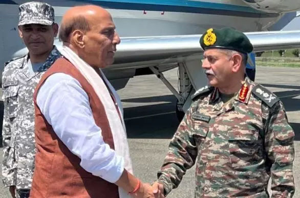 Rajnath Singh: అణ్వాయుధాలను చూసుకోగల పాక్ సామర్థ్యంపై అంతర్జాతీయ జోక్యం కోరిన రాజ్నాథ్ సింగ్ Rajnath Singh: అణ్వాయుధాలను చూసుకోగల పాక్ సామర్థ్యంపై అంతర్జాతీయ జోక్యం కోరిన రాజ్నాథ్ సింగ్