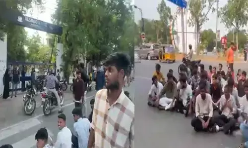 Nizam College: ప్రిన్సిపాల్ తీరుకు నిరసనగా నిజాం కాలేజీ విద్యార్థుల ఆందోళన