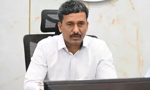 వర్షాలతో బొగ్గు ఉత్పత్తి కుంటుపడకుండా చూడాలి.. సింగరేణి సీఎండీ బలరామ్