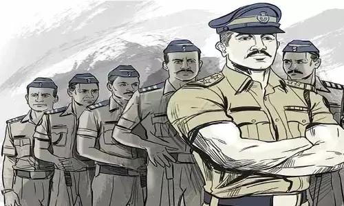 పోలీసు వ్యవస్థను బాగుపర్చలేమా...?