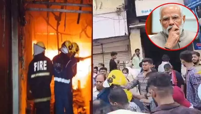 గుల్జార్హౌస్ అగ్నిప్రమాదంపై ప్రధాని దిగ్ర్భాంతి.. మృతులకు రూ.2 లక్షలు ఎక్స్గ్రేషియా గుల్జార్హౌస్ అగ్నిప్రమాదంపై ప్రధాని దిగ్ర్భాంతి.. మృతులకు రూ.2 లక్షలు ఎక్స్గ్రేషియా