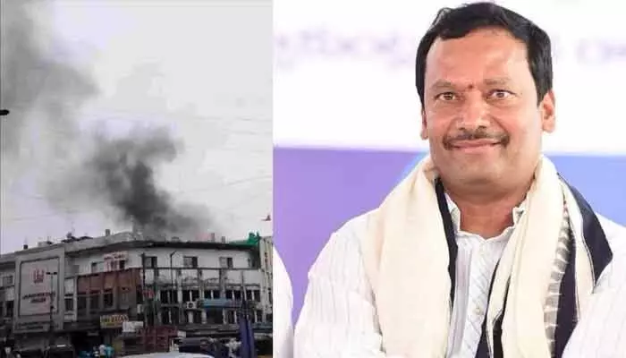 మృతుల సంఖ్య పెరగడం ముమ్మాటికి ప్రభుత్వ వైఫల్యమే: బీఆర్ఎస్ నాయకులు కర్నాటి విద్యాసాగర్ మృతుల సంఖ్య పెరగడం ముమ్మాటికి ప్రభుత్వ వైఫల్యమే: బీఆర్ఎస్ నాయకులు కర్నాటి విద్యాసాగర్