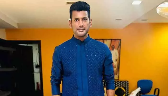 Vishal: అతడిని ఎప్పుడు కలిసినా ఆనందమే.. విశాల్ ఇంట్రెస్టింగ్ ట్వీట్ Vishal: అతడిని ఎప్పుడు కలిసినా ఆనందమే.. విశాల్ ఇంట్రెస్టింగ్ ట్వీట్