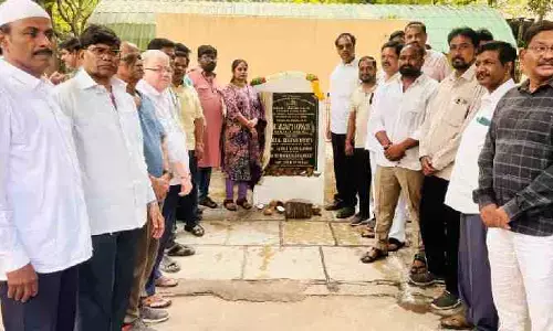 రూ.30 లక్షల వ్యయంతో పార్క్ పునఃనిర్మాణ పనులకు శంకుస్థాపన