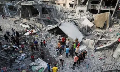 Israeli strikes: గాజాపై ఇజ్రాయెల్ దాడులు.. 103 మంది మృతి