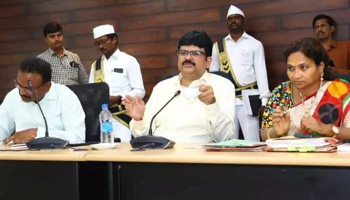 లబ్ధిదారుల దరఖాస్తుల స్క్రూటిని ప్రక్రియను వేగవంతంగా చేపట్టాలి...కలెక్టర్ లబ్ధిదారుల దరఖాస్తుల స్క్రూటిని ప్రక్రియను వేగవంతంగా చేపట్టాలి...కలెక్టర్