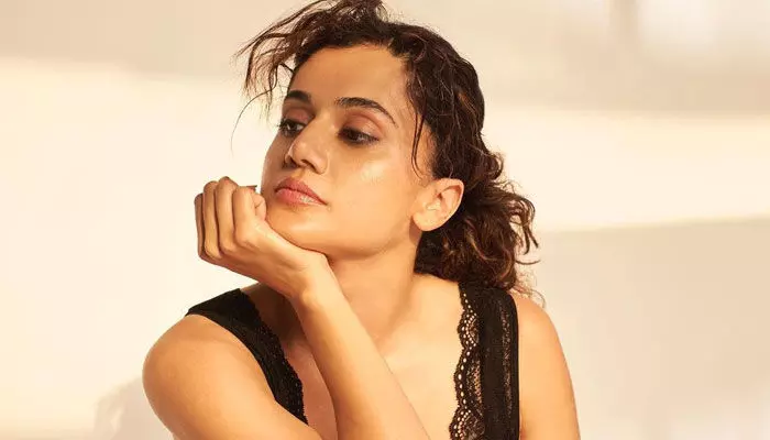 Taapsee Pannu: క్రేజీ సీక్వెల్తో రాబోతున్న తాప్సీ.. డైరెక్టర్ ఎవరంటే? Taapsee Pannu: క్రేజీ సీక్వెల్తో రాబోతున్న తాప్సీ.. డైరెక్టర్ ఎవరంటే?