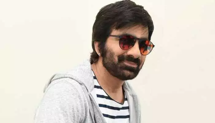 మాస్ మహారాజా ‘RT-76’లో టాలీవుడ్ స్టార్ హీరోయిన్స్ ఫిక్స్.. వైరల్గా మారిన ట్వీట్ మాస్ మహారాజా ‘RT-76’లో టాలీవుడ్ స్టార్ హీరోయిన్స్ ఫిక్స్.. వైరల్గా మారిన ట్వీట్