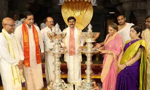శతాబ్దాల తర్వాత శ్రీవారికి మైసూరు రాజమాత అపూర్వ కానుక