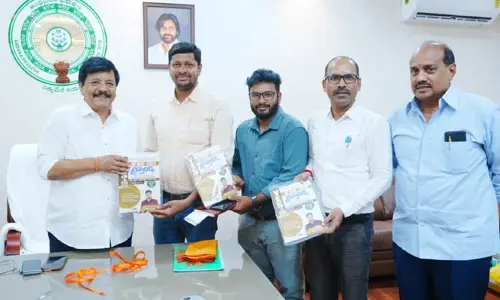 ‘ఉపాధి అవకాశాల కల్పనే ప్రభుత్వ లక్ష్యం’.. మంత్రి దుర్గేష్ కీలక వ్యాఖ్యలు