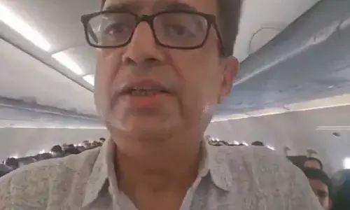 చెమటలు కక్కుతున్న ప్రయాణికుడు.. ఇది విమానమా? ప్యాసింజర్ ఆటోనా? నెటిజన్ల సెటైర్