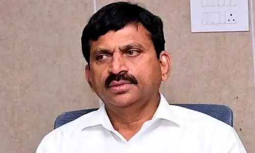 Ponguleti Srinivas Reddy : మెట్రో సెకండ్ ఫేజ్ కు నిధులు ఇవ్వండి : మంత్రి పొంగులేటి
