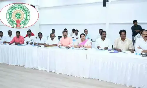 ఉపాధ్యాయ సంఘాలతో కీలక చర్చలు.. పలు డిమాండ్లకు ప్రభుత్వం గ్రీన్ సిగ్నల్