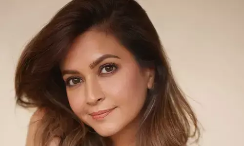 Kriti Kharbanda : క్యూట్‌ లుక్స్‌తో హీట్ పెంచుతున్న బ్యూటీ