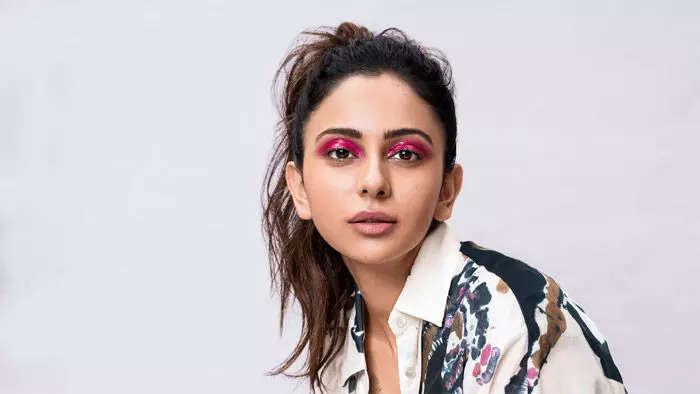 Rakul Preet Singh: అలా చేయడం నటీనటుల బాధ్యత.. రకుల్ ప్రీత్ సింగ్ ఇంట్రెస్టింగ్ కామెంట్స్ Rakul Preet Singh: అలా చేయడం నటీనటుల బాధ్యత.. రకుల్ ప్రీత్ సింగ్ ఇంట్రెస్టింగ్ కామెంట్స్