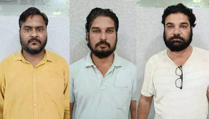 సిబిల్ స్కోర్ తక్కువగా ఉందని చీటింగ్.. బ్యాంక్ రుణాలు ఇప్పిస్తామంటూ మోసం.. సిబిల్ స్కోర్ తక్కువగా ఉందని చీటింగ్.. బ్యాంక్ రుణాలు ఇప్పిస్తామంటూ మోసం..