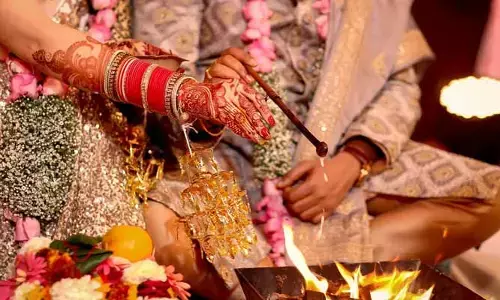 25 మంది పెళ్లి కొడుకులు.. ఒక్కతే పెళ్లి కూతురు.. అసలు విషయం తెలిస్తే షాకవుతారు!