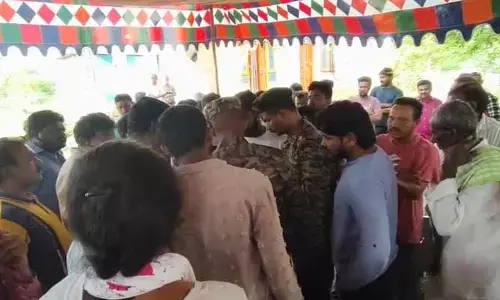 స్వస్థలానికి జవాన్ మృత్యదేహం.. బోరున విలపించిన తల్లిదండ్రులు