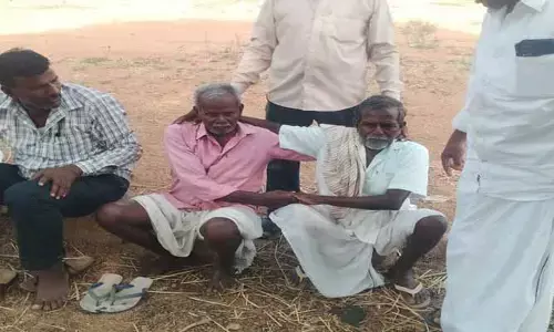 బలగం సినిమా రిపీట్.. పదేళ్ల తర్వాత ఒక్కటయ్యారు!
