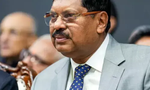 CJI: లాయర్లపై సీజేఐ జస్టిస్ బీఆర్ గవాయ్ సంచలన వ్యాఖ్యలు