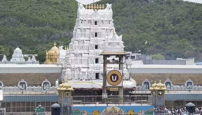 Pagan Propaganda: తిరుమలలో మరోసారి అపచారం Pagan Propaganda: తిరుమలలో మరోసారి అపచారం