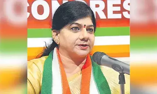 నేను చేసిన తప్పేందో చెప్పాలి.. కాంగ్రెస్ నాయకురాలు సునీతా రావు