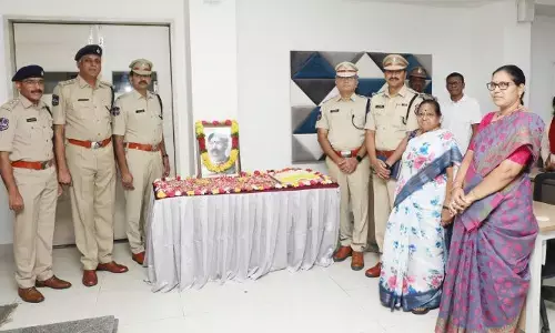 డీజీపీ కార్యాలయంలో భాగ్యరెడ్డి వర్మ జయంతి వేడుకలు